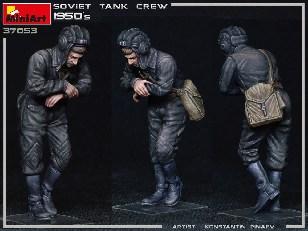 MiniArt 1/35 Soviet Tank Crew 1950s | 4820183312501