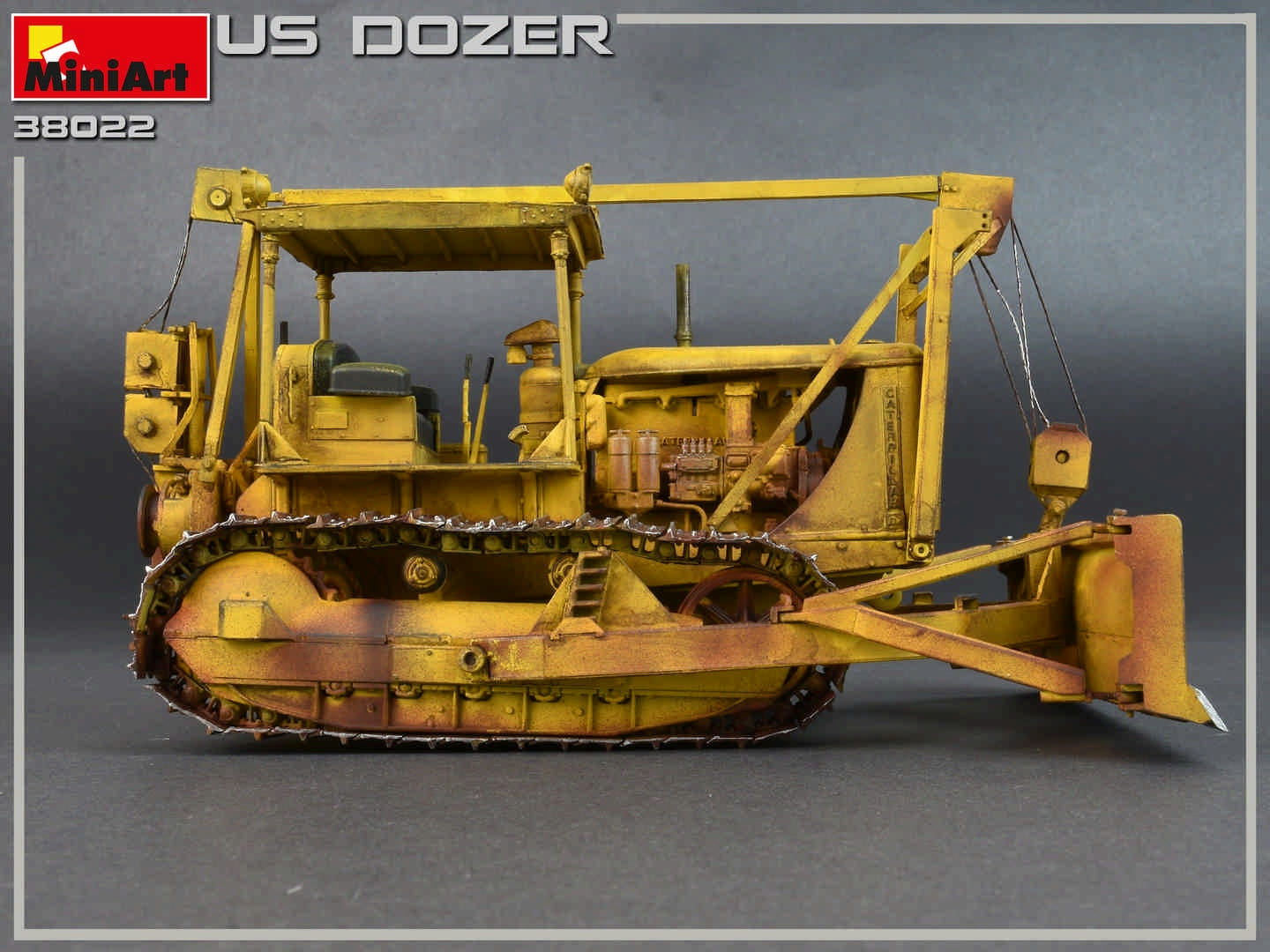 Miniart 1/35 U.S. Army Bulldozer | 4820183310224