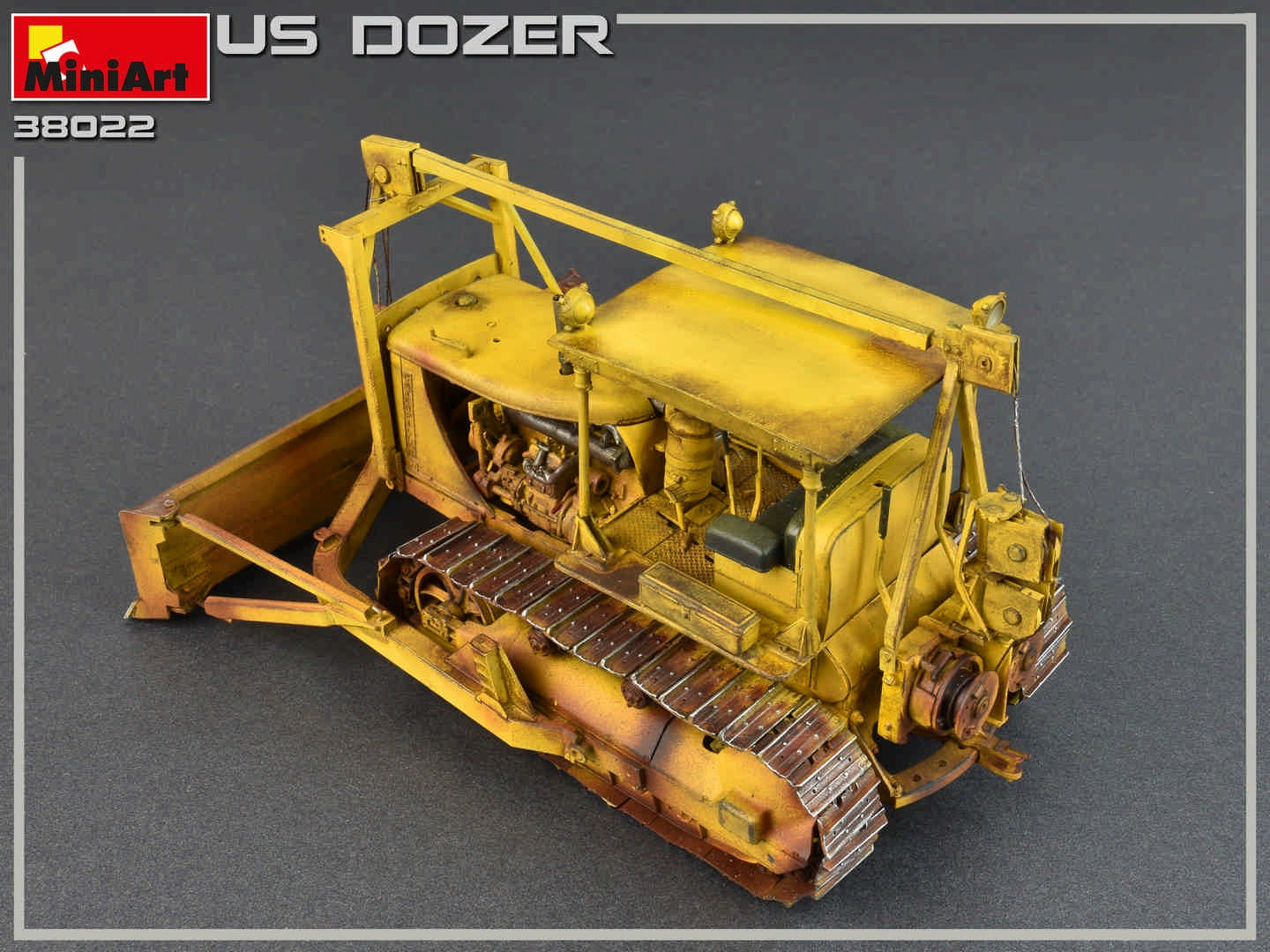 Miniart 1/35 U.S. Army Bulldozer | 4820183310224