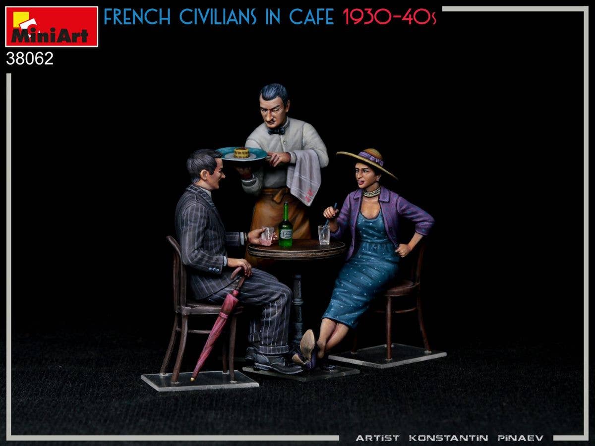 MiniArt 1/35 French Civilians in Cafe 1930-40s Figures | 5905090346418