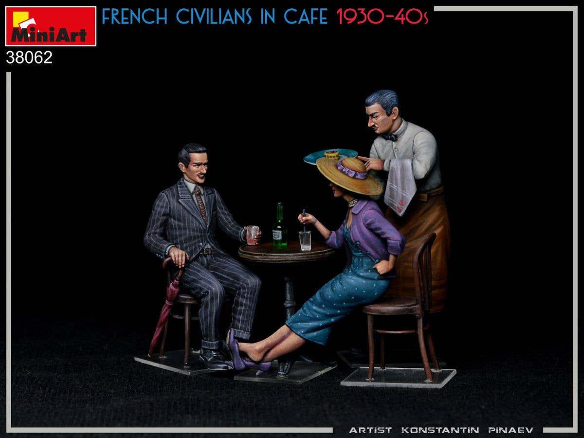 MiniArt 1/35 French Civilians in Cafe 1930-40s Figures | 5905090346418