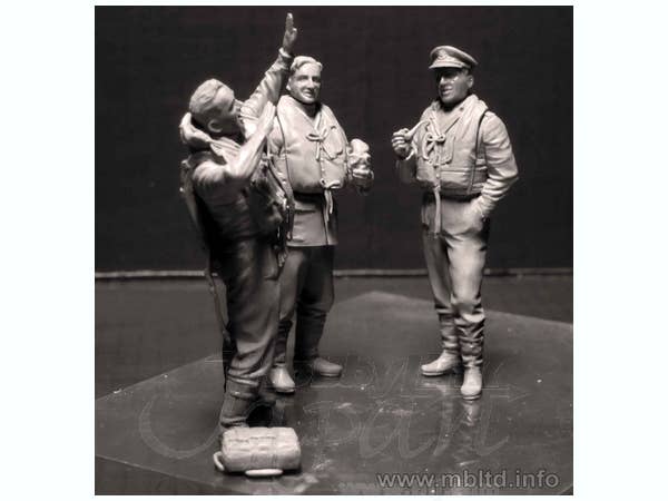 MASTER BOX RAF Pilots, WW II Era | 4820113081170