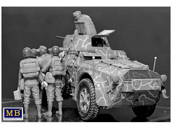 MASTER BOX 1/35 Italian military men, WWII era | 4820113081026