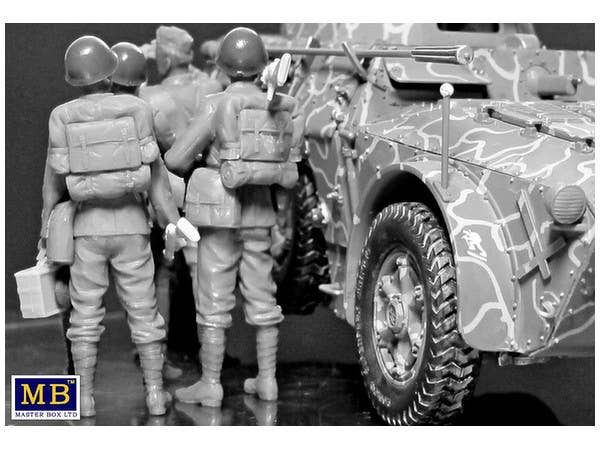 MASTER BOX 1/35 Italian military men, WWII era | 4820113081026