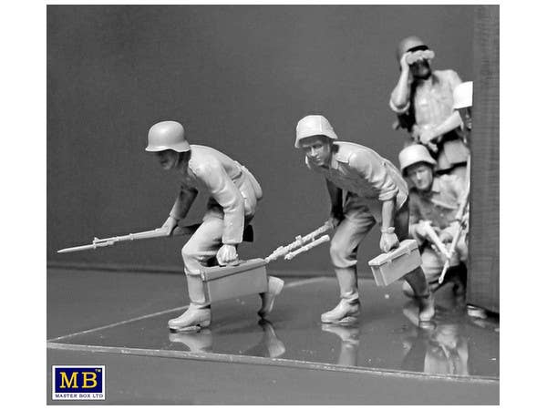 MASTER BOX 1/35 German Infantry, WWII era. Early period | 4820113081545
