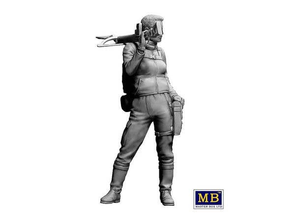 MASTER BOX 1/35 Post-apocalyptic fiction. Desert Battle Series. Skull Clan Long-distance raid. Kit No2. A new leader. Hanna | 4820113082337