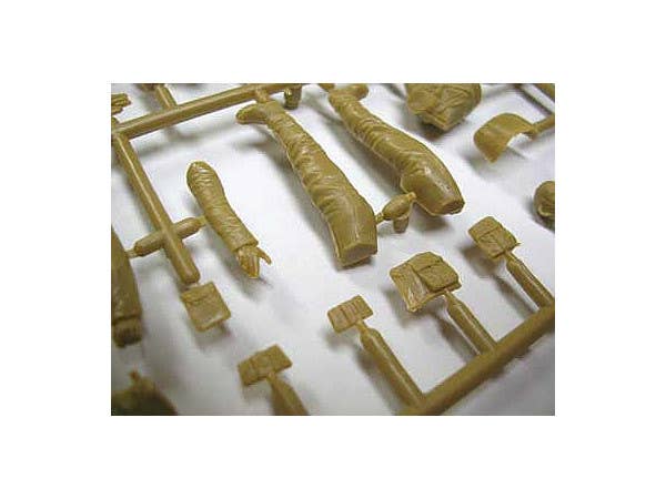 MASTER BOX 1/35 Casualty Evacuation, German Infantry, Stalingrad, Summer 1942 | 4820041760468