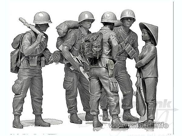 MASTER BOX 1/35 Patroling. Vietnam War series | 4820113080548