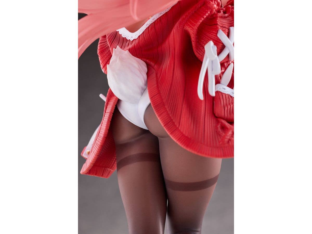 WHITE RABBIT ILLUSTRATED BY ROSUURI 1/7 PVC FIG (MR) | 4589565816814