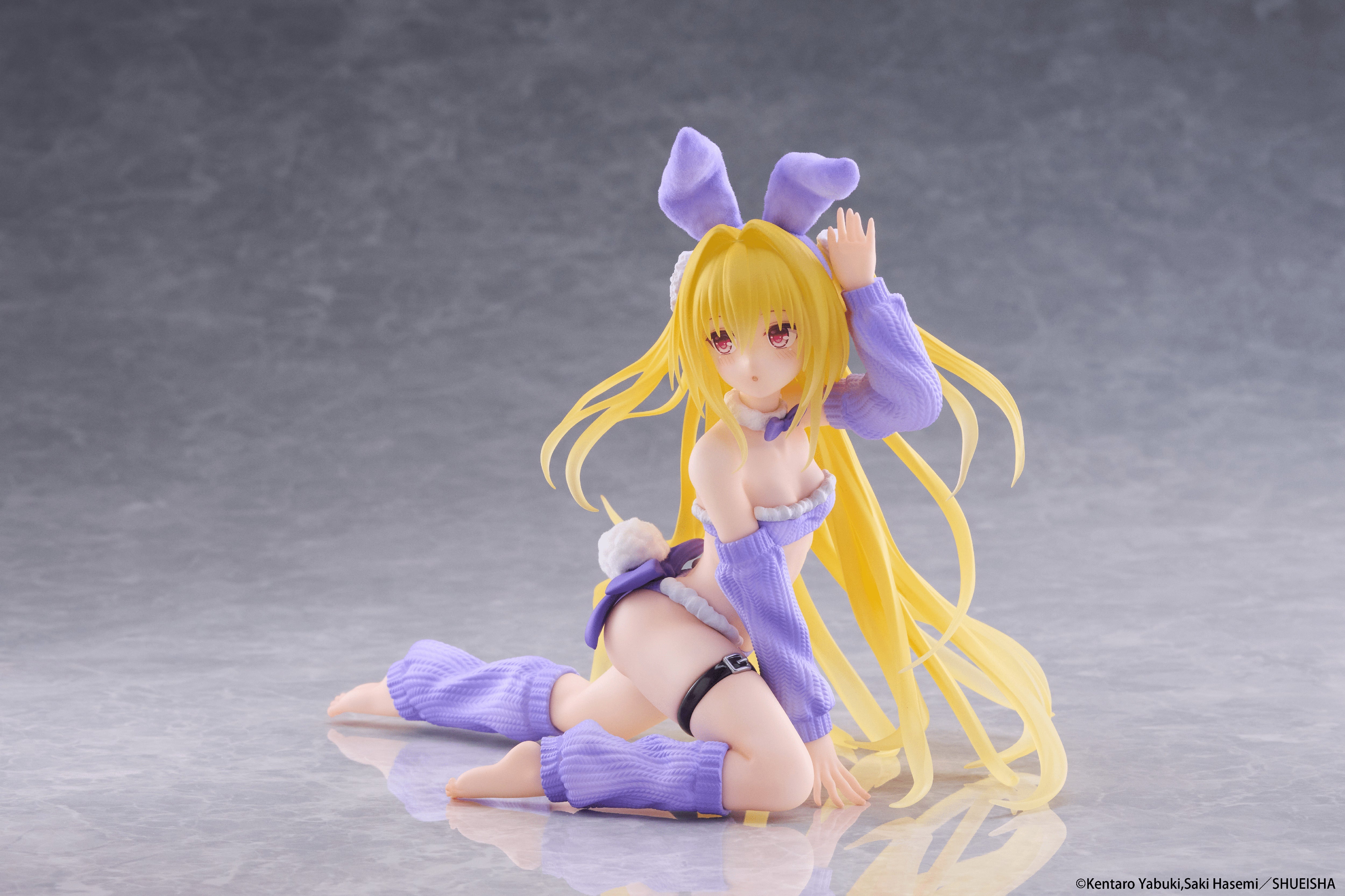 To Love-Ru Darkness MOFLOCK Figure - Golden Darkness (Fluffy Bunny Ver.)