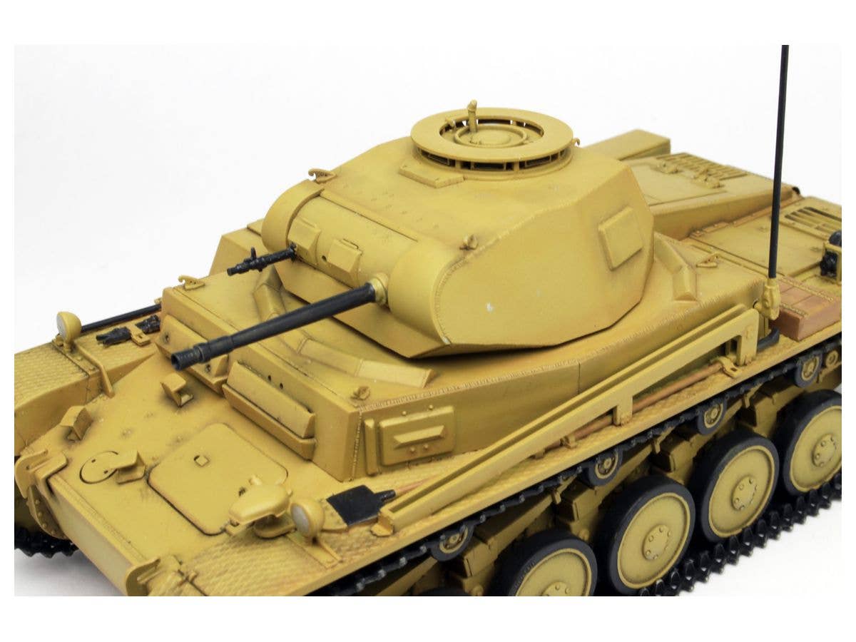 Platz x Dragon x R.C. 1/35 GIRLS und PANZER Panzerkampfwagen II Ausf.F Tank plus 2 Figure kits | 4545782040999