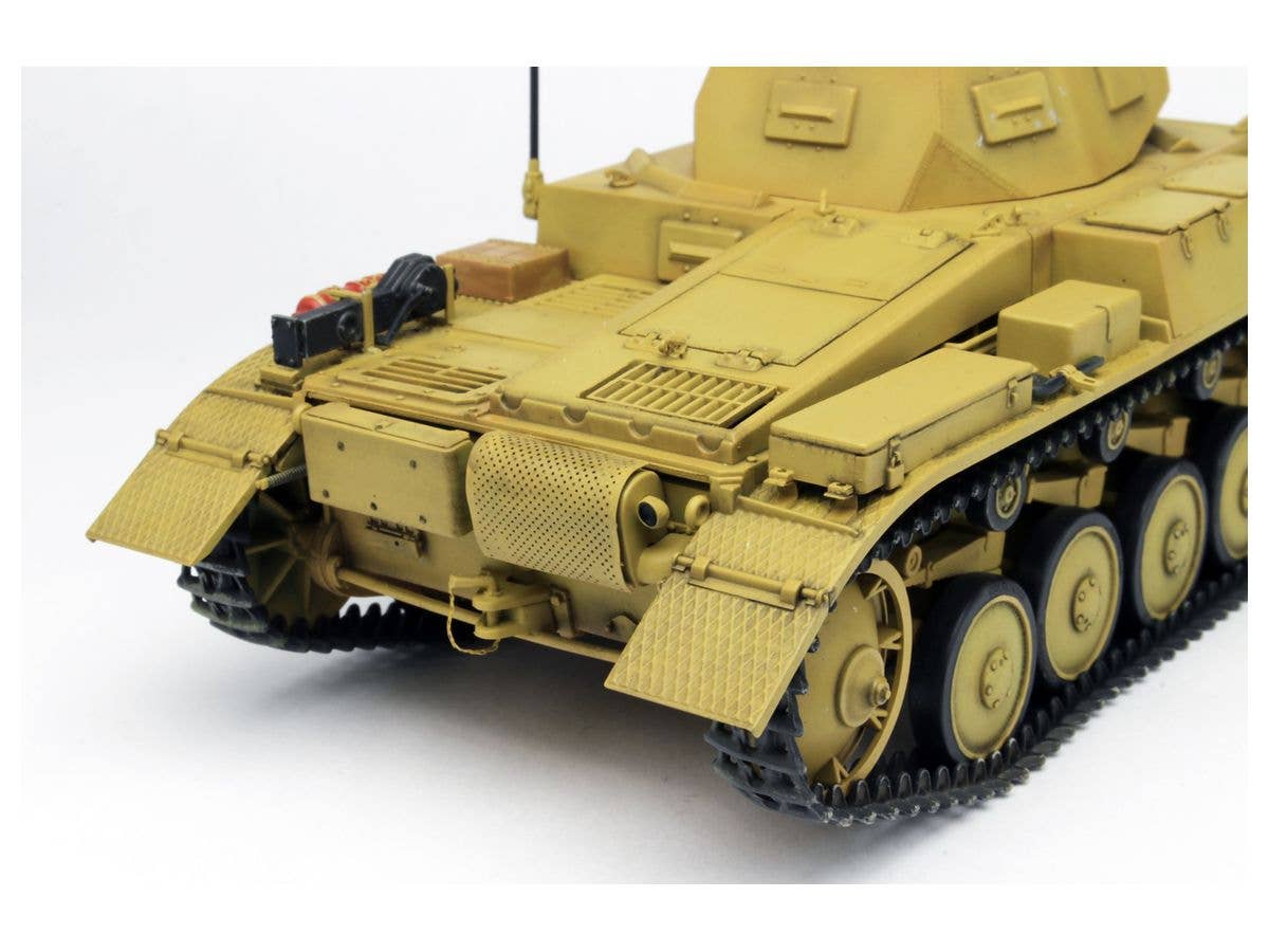 Platz x Dragon x R.C. 1/35 GIRLS und PANZER Panzerkampfwagen II Ausf.F Tank plus 2 Figure kits | 4545782040999