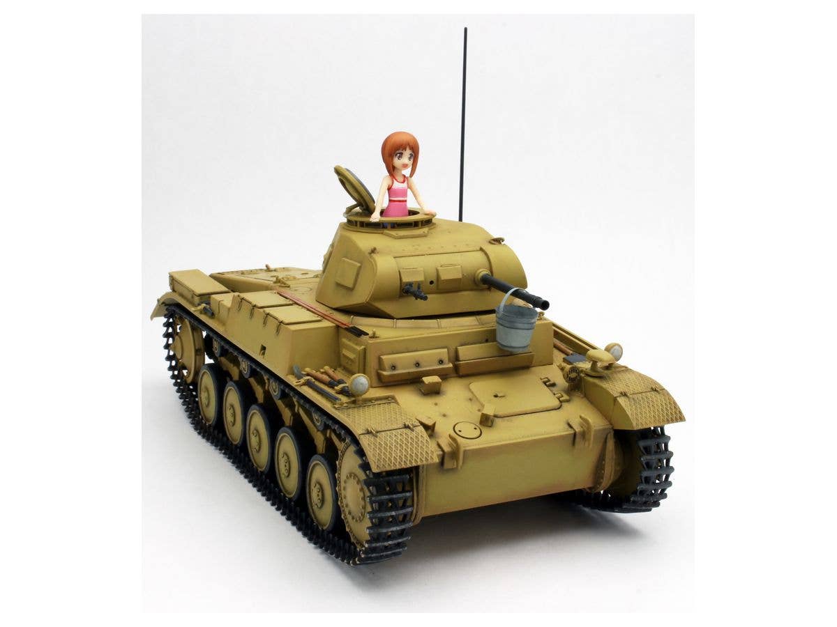 Platz x Dragon x R.C. 1/35 GIRLS und PANZER Panzerkampfwagen II Ausf.F Tank plus 2 Figure kits | 4545782040999