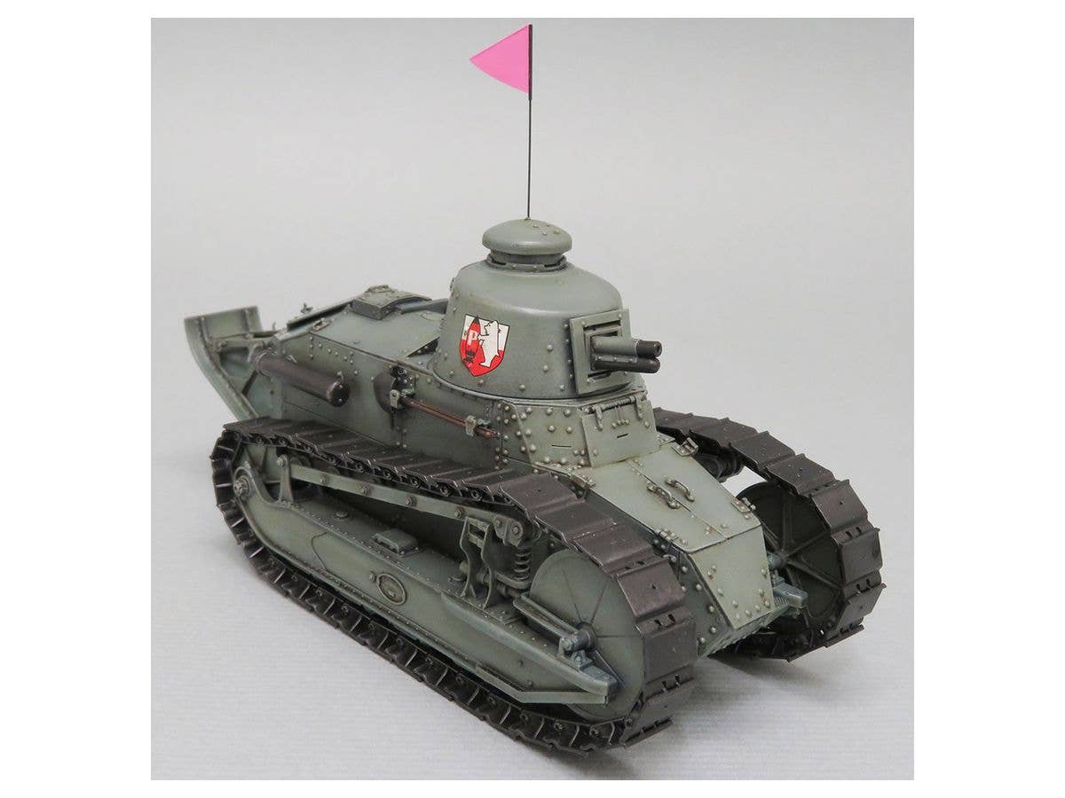 Platz x Meng 1/35 GIRLS und PANZER das FINALE Renault FT Bonple High School Tank (Figures not included) | 4545782063530