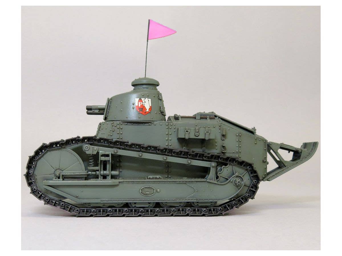 Platz x Meng 1/35 GIRLS und PANZER das FINALE Renault FT Bonple High School Tank (Figures not included) | 4545782063530