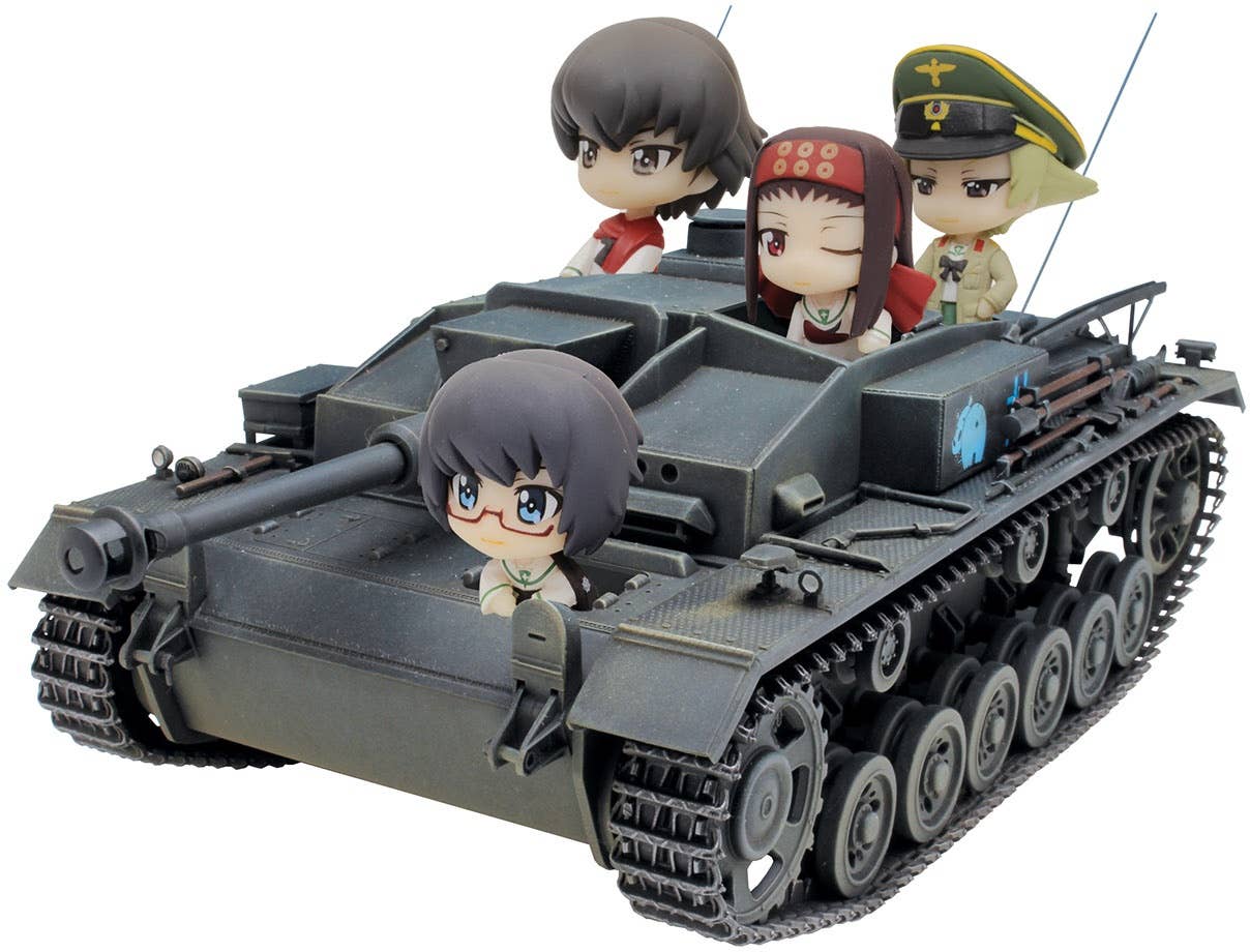 Platz 1/35 GIRLS und PANZER Sturmgeschutz III Ausf. F TEAM KABASAN Tank with Mini Prepainted Figure Set | 4545782071795