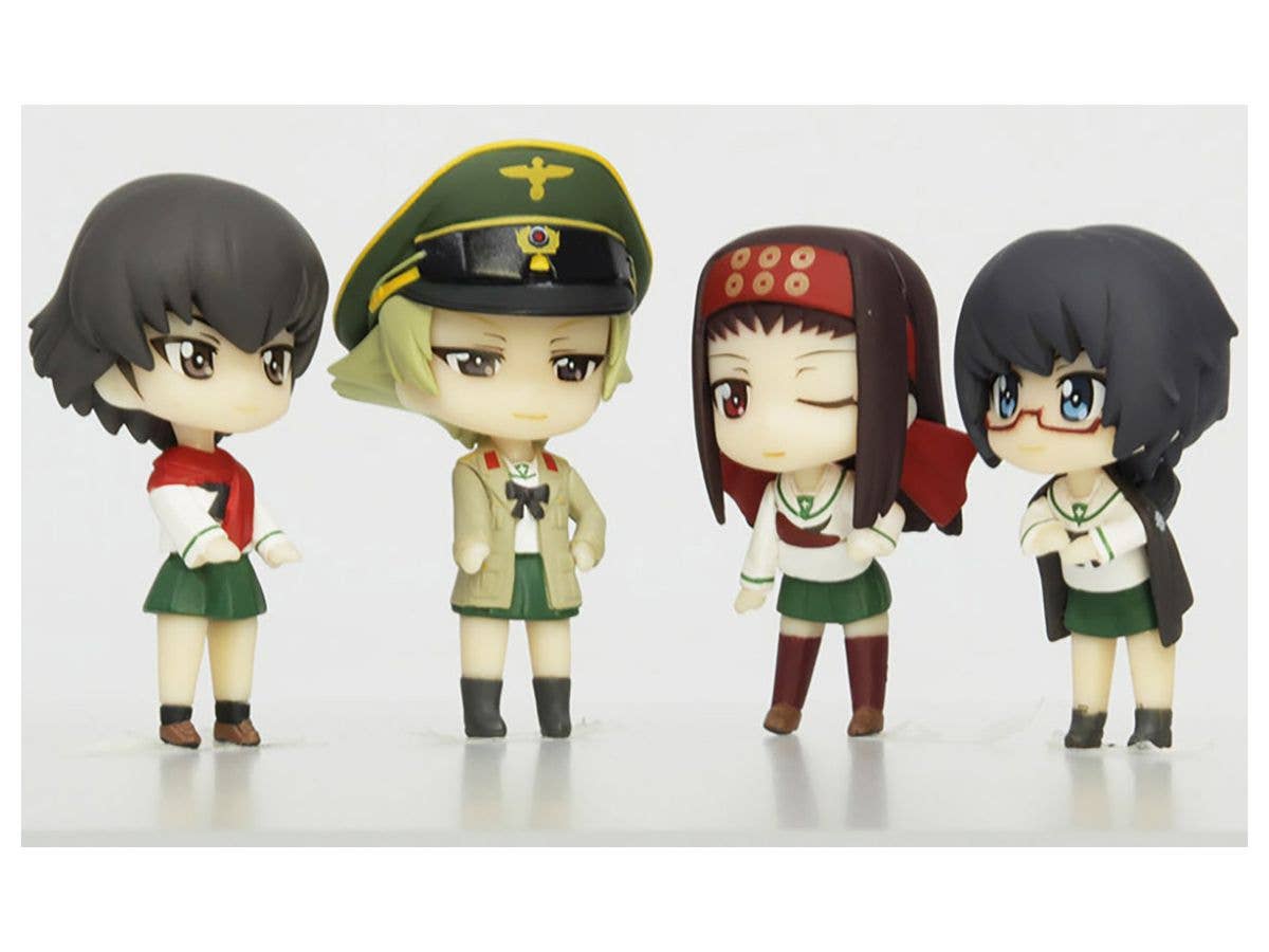 Platz 1/35 GIRLS und PANZER Sturmgeschutz III Ausf. F TEAM KABASAN Tank with Mini Prepainted Figure Set | 4545782071795