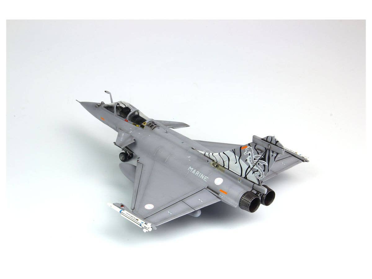 Platz x Italeri 1/72 MN Rafale M 'Tiger Meet 2014' | 4545782078305