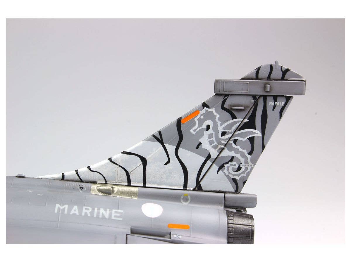 Platz x Italeri 1/72 MN Rafale M 'Tiger Meet 2014' | 4545782078305