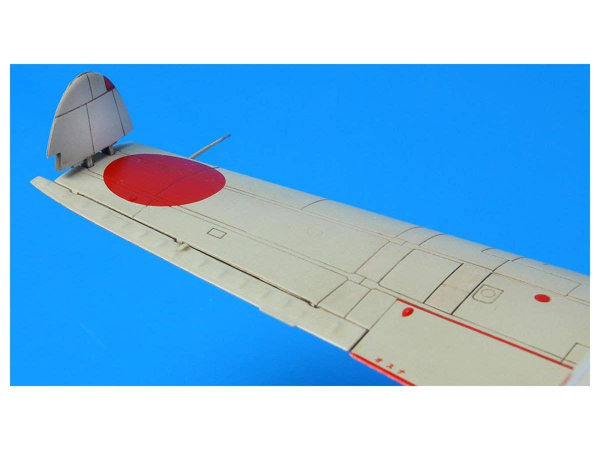 Platz 1/72 Full Action Series Japanese Navy A6M2 Zero Fighter "ZEKE" | 4545782077896