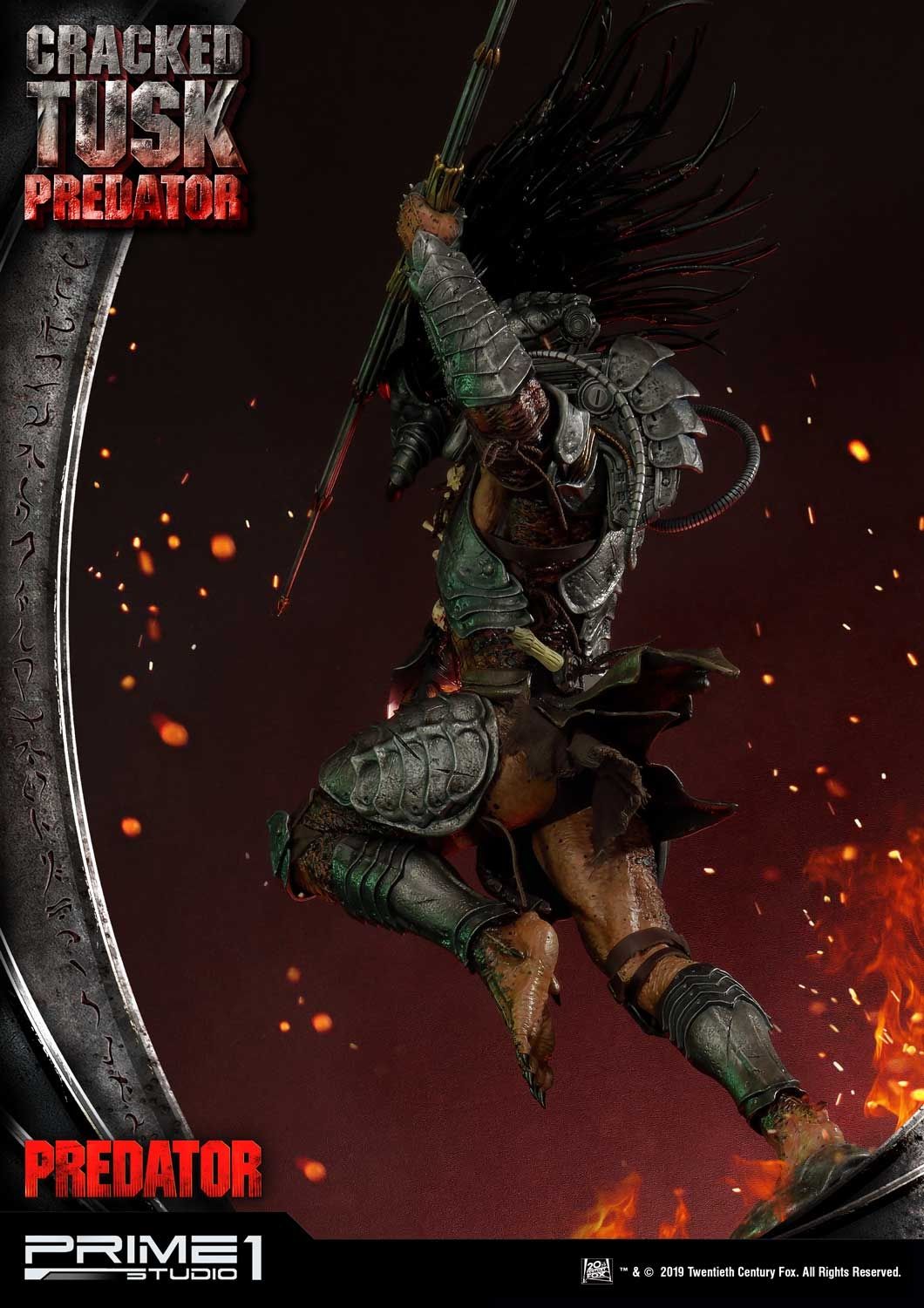 Premium Masterline Predator (Comics) Cracked Tusk Predator
