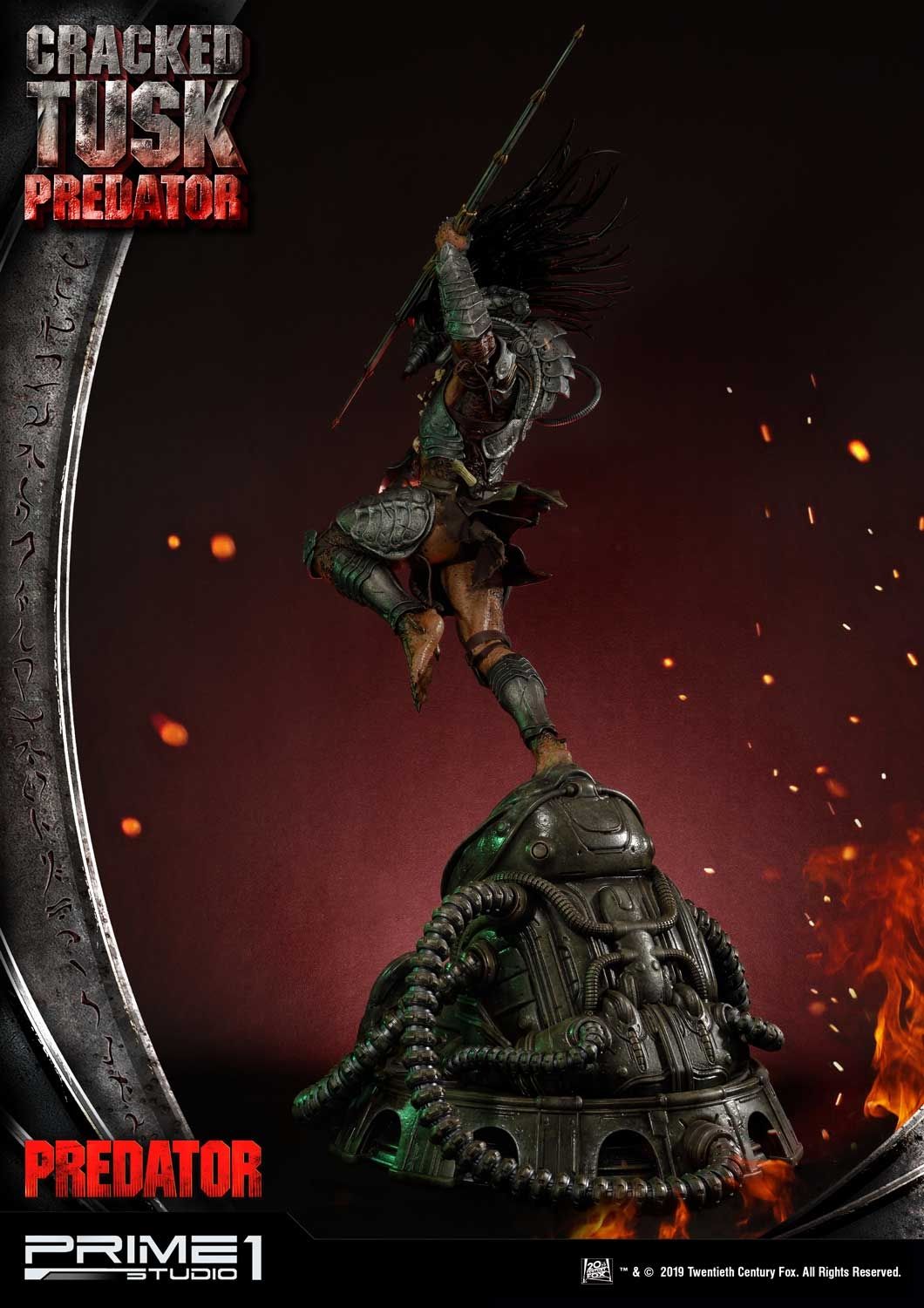 Premium Masterline Predator (Comics) Cracked Tusk Predator