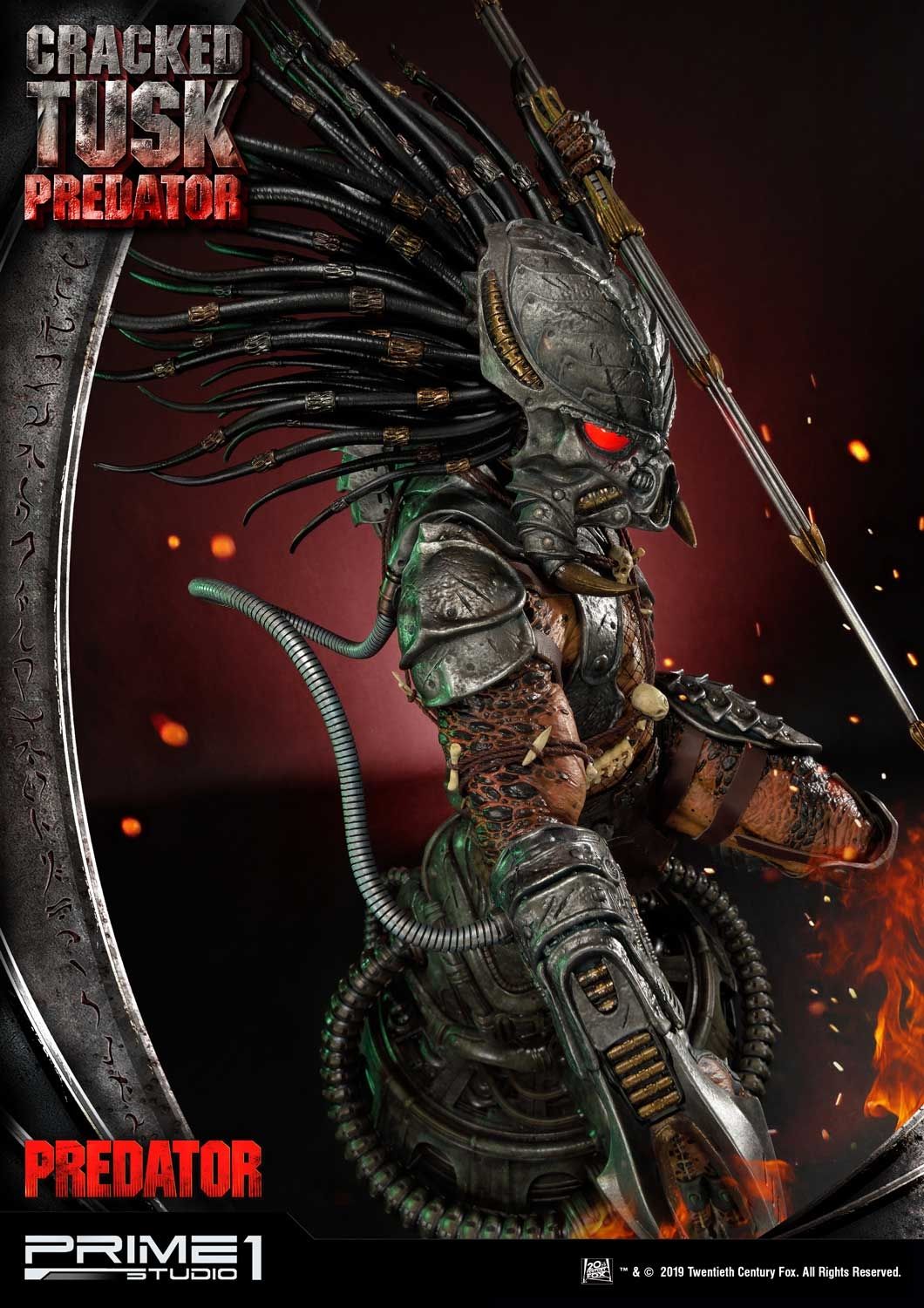 Premium Masterline Predator (Comics) Cracked Tusk Predator