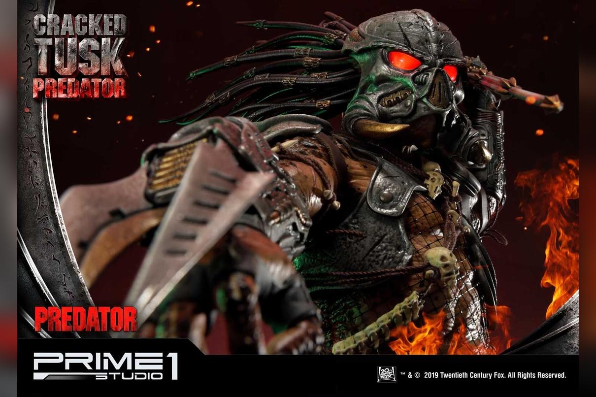 Premium Masterline Predator (Comics) Cracked Tusk Predator