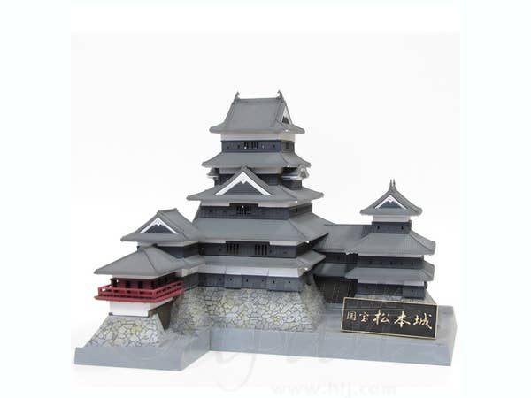 Castle Collection Series National Treasure Matsumoto Castle Re-Run 1/200 Scale Model Kit | 4582362380540