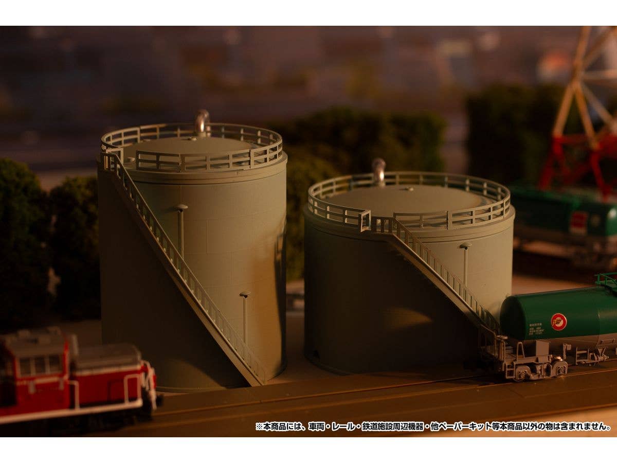 PMOA 1/150 scale structure kit (Storage Tanks) | 4582362387549