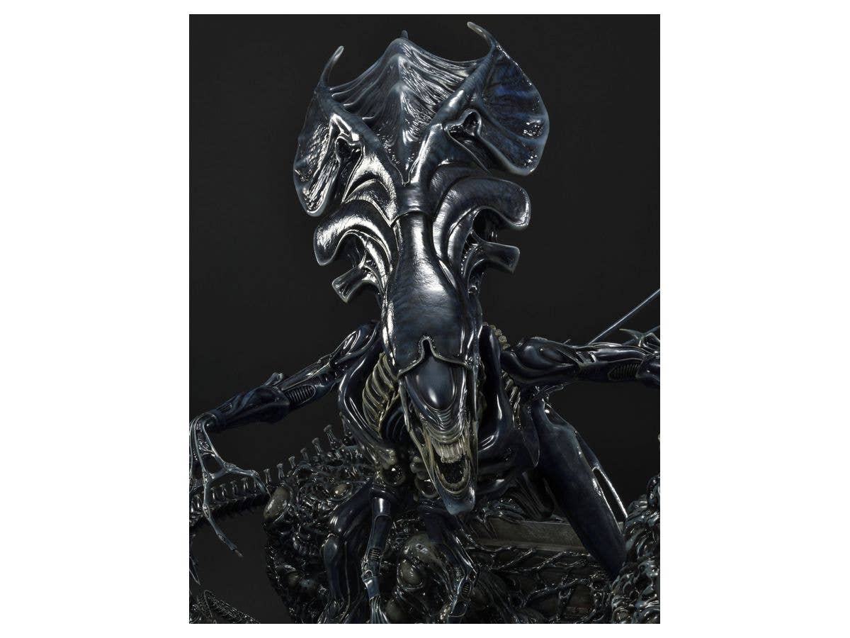 Prime 1 Studio Premium Masterline Aliens (Comics) Queen Alien Battle Diorama | 4582535944838