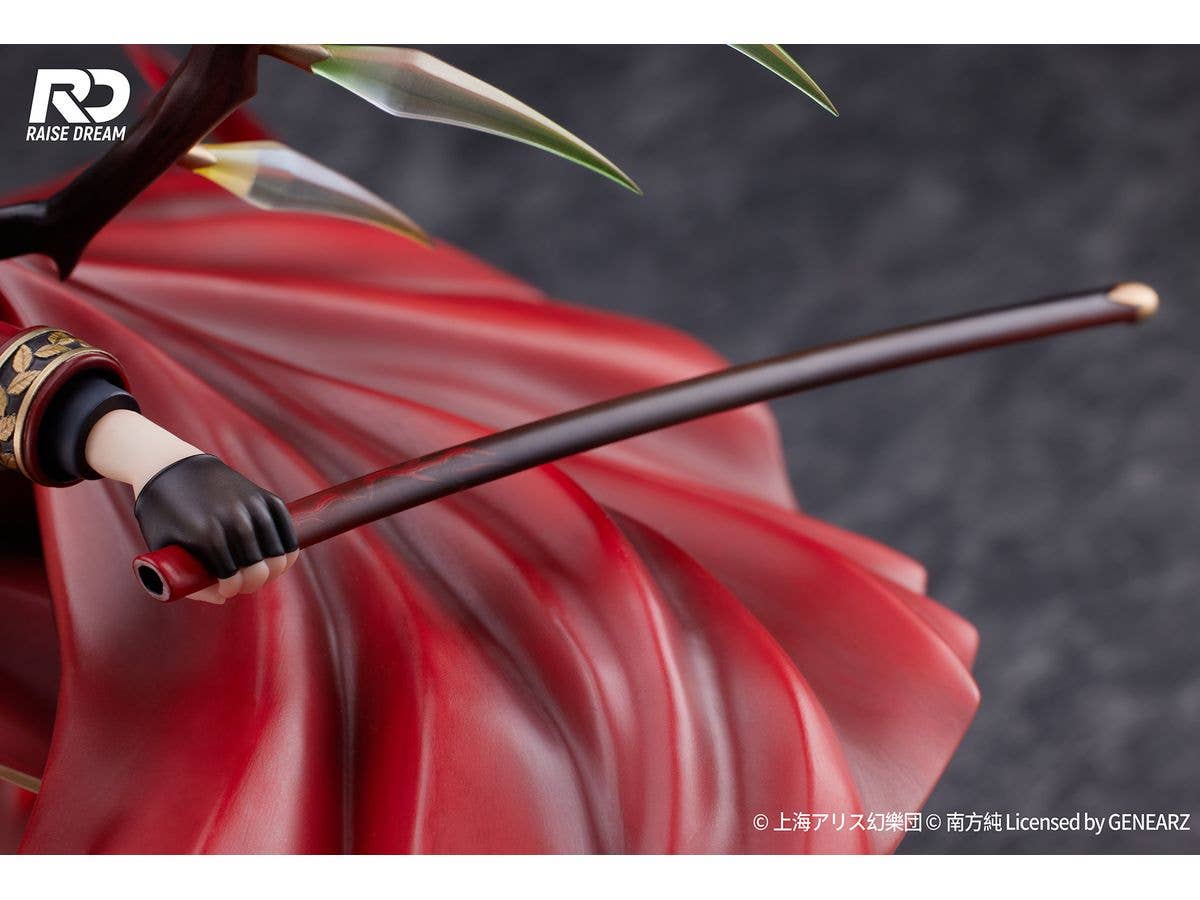 TOUHOU PROJECT FLANDRE SCARLET MILITARY UNIFORM 1/6 PVC FIG | 6973547900086