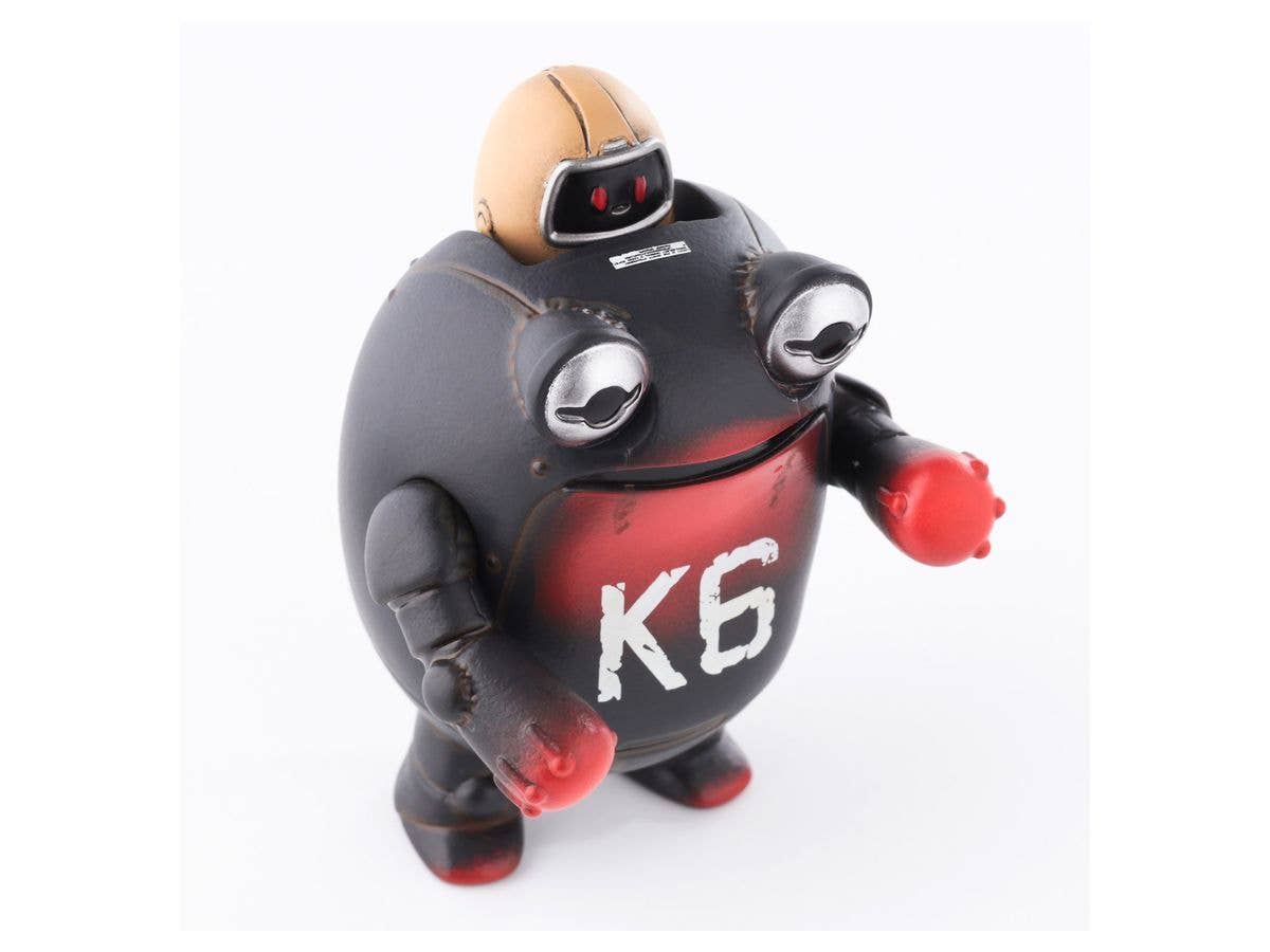 Sentinel Kerounen Fukasu Black Vinyl Figure | 4571335882884