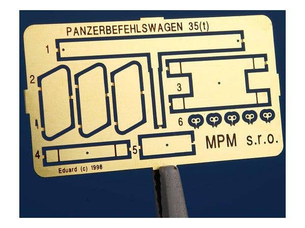 Special Armour 1/35 Panzerbefehlswagen 35(t) | 8594071087975