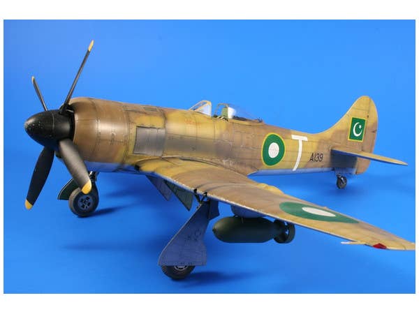 Special Hobby 1/32 Hawker Tempest Mk.II Hi-Tech | 8594071085810