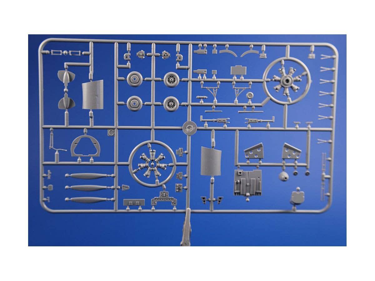 Special Hobby 1/48 Reggiane Re 2000 l Series | 8594071087302