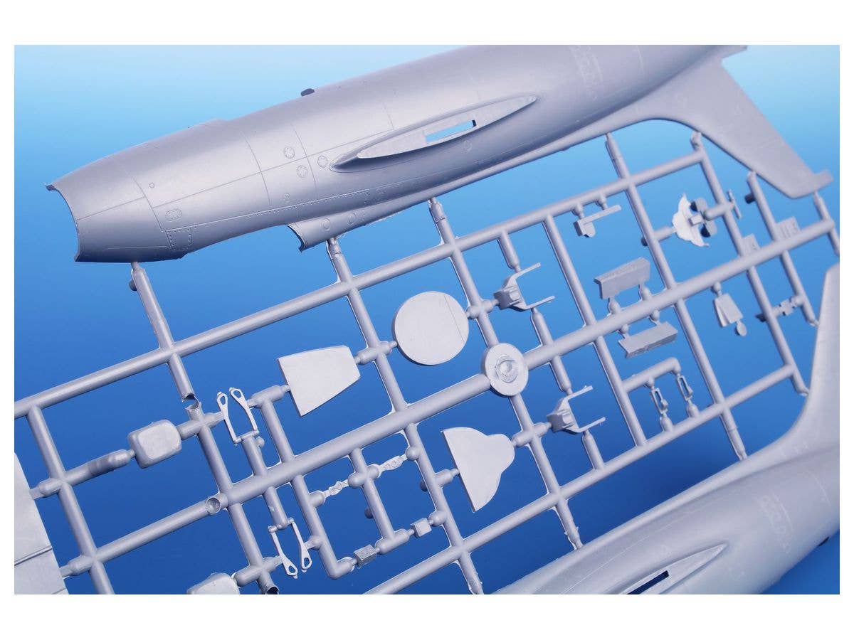 Special Hobby 1/72 Vautour IIB French Jet Bomber | 8594071087654