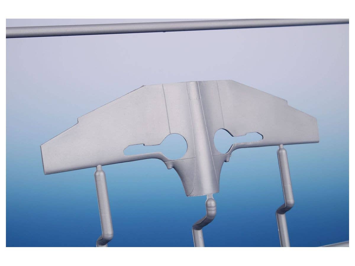 Special Hobby 1/72 Bugatti 100P ‘French Racer Plane’ | 8594071088477