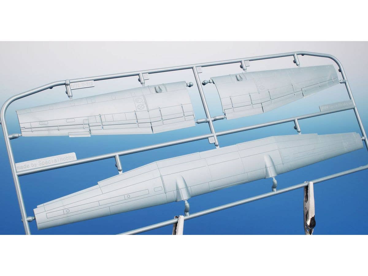 Special Hobby 1/72 CASA C-212-300/400 ‘Long Nosed Casas’ | 8594071089641
