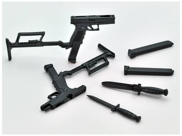 TomyTec Little Armory 1/12 LA028 Glock 17.18C Type Firearm | 4543736282273