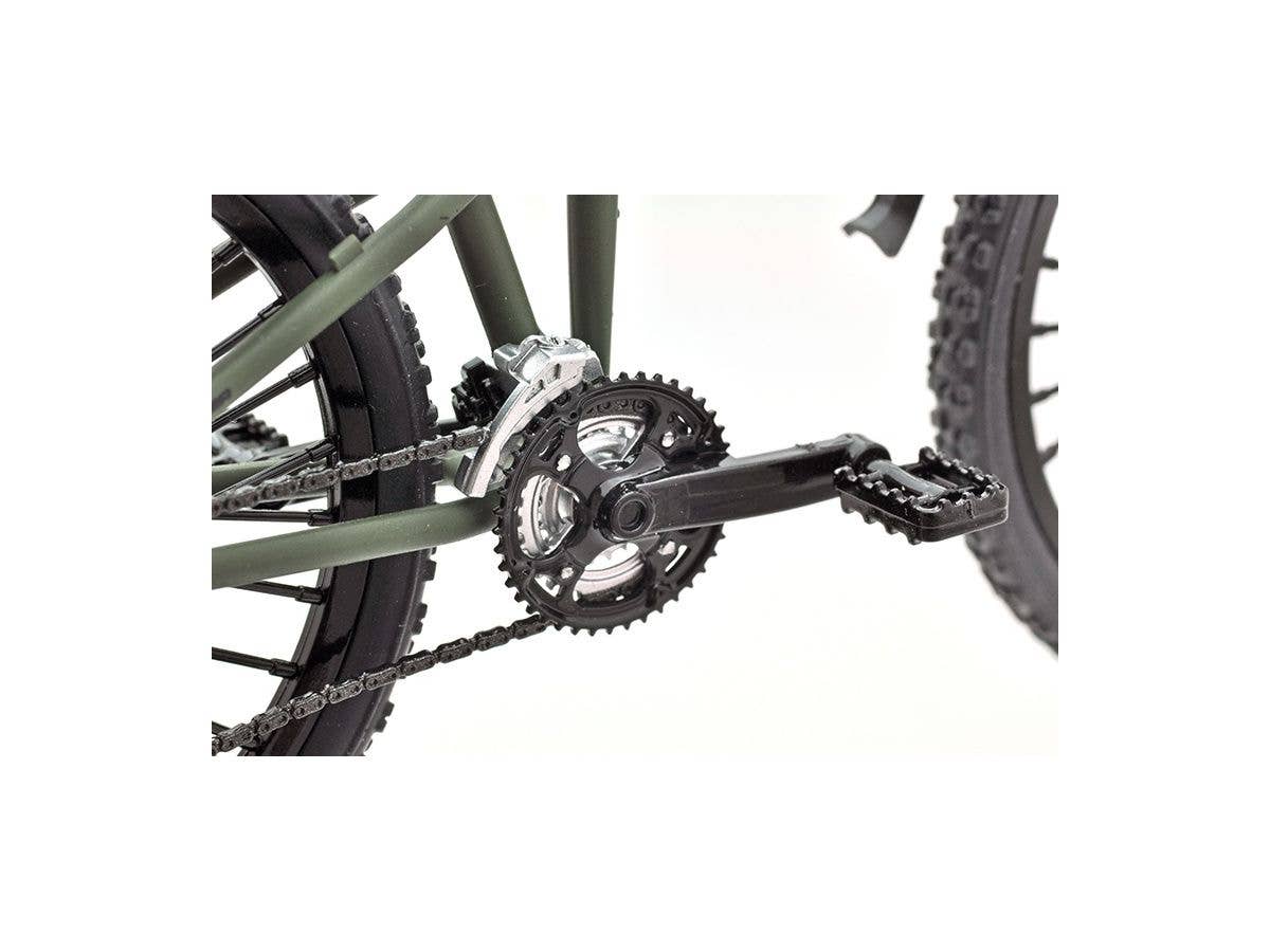 TomyTec Little Armory 1/12 LM003 Montague Paratrooper Folding MTB Bike | 4543736291787