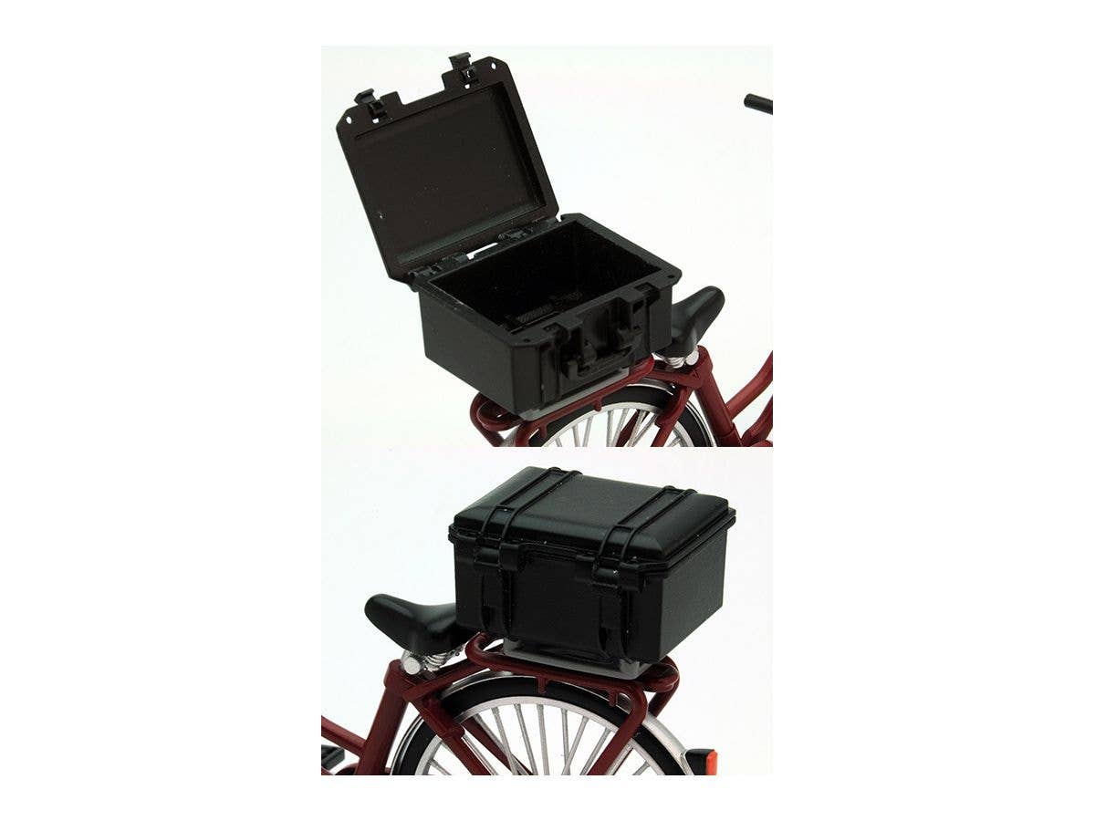 TomyTec Little Armory 1/12 LM005 Commuting Bicycle Defense School Maroon | 4543736312116