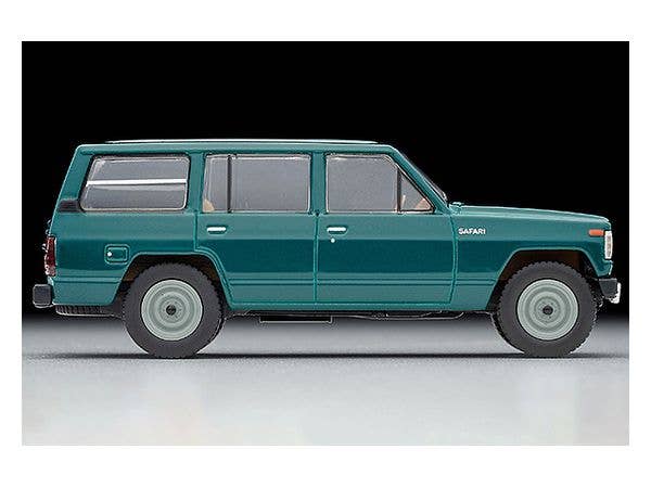 Tomica 1/64 Limited Vintage LV-N109c Nissan Safari Extra Van DX Green | 4543736316930