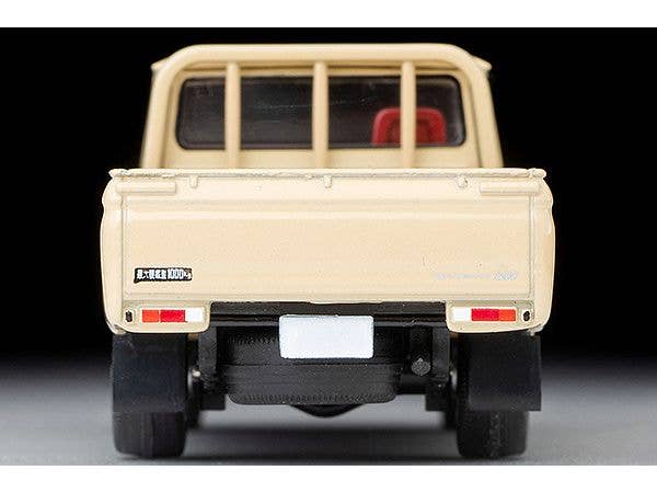 Tomica Limited Vintage 1/64 LV-195D Datsun 1300 Truck Light Brown With Figures | 4543736318361