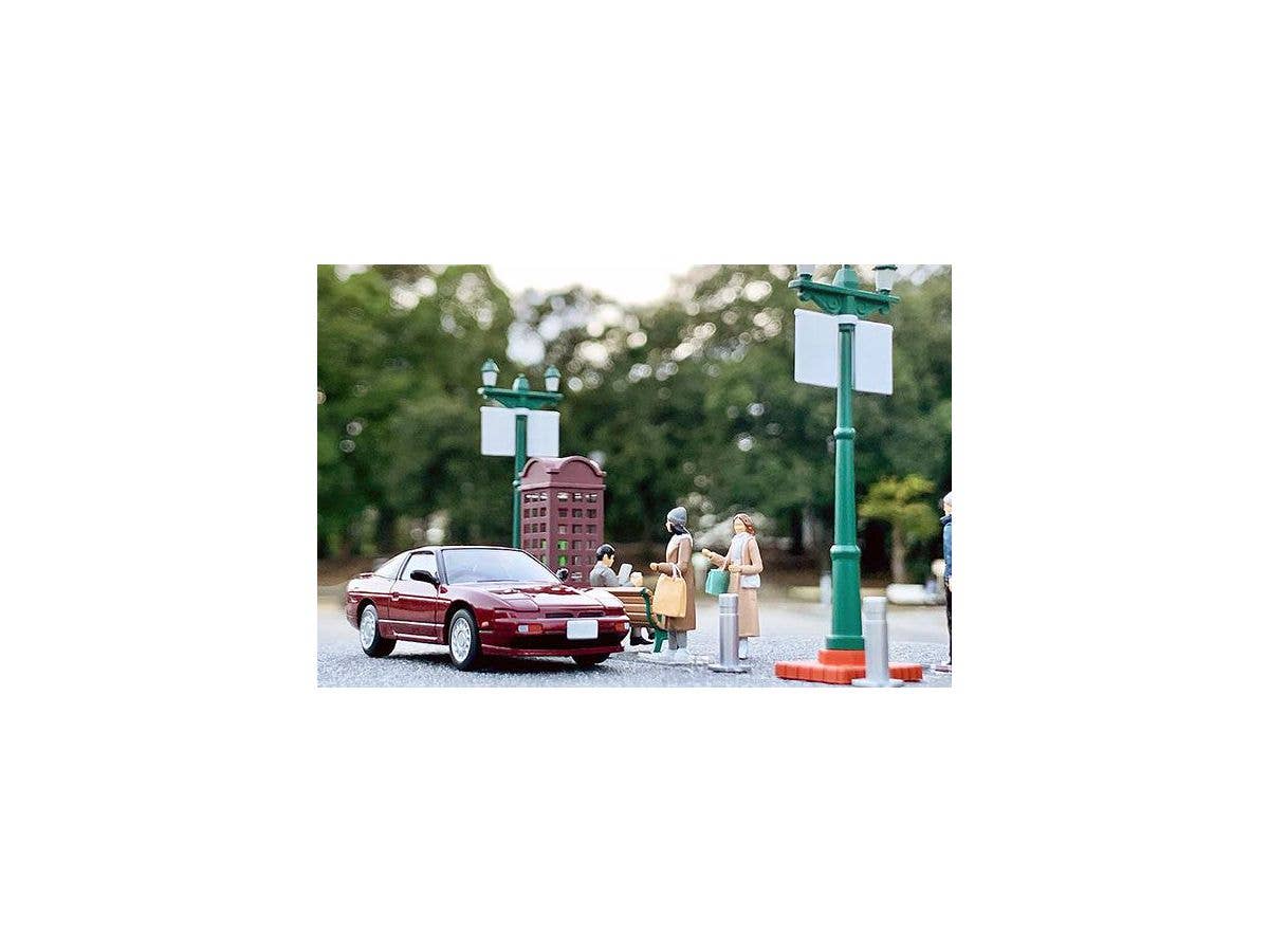 TomyTec Diocolle 64 1/64 #Car Snap 09a Holiday Town Scene | 4543736319061
