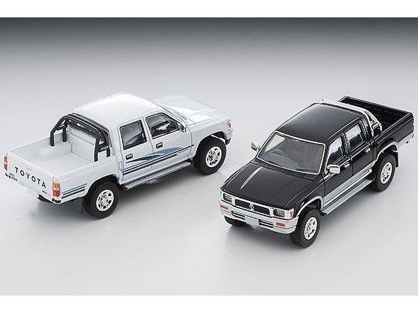 Tomica 1/64 Limited Vintage LV-N255c Hilux 4WD Pick Up Double Cab SSR-X Black/Silver 95 | 4543736324652