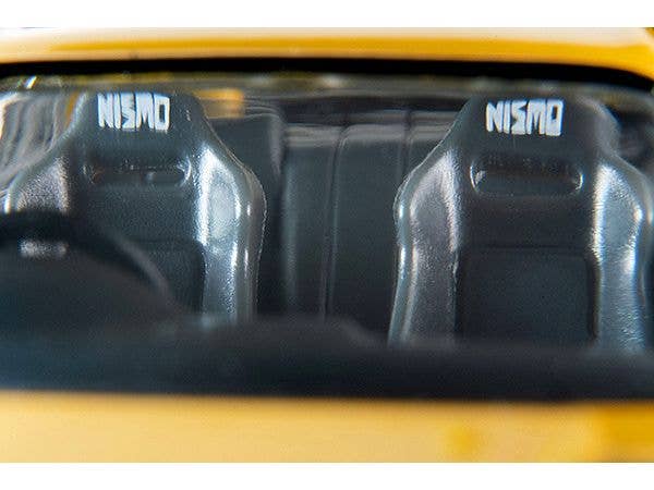 Tomica Limited Vintage 1/64 LV-N305a Nismo 400R Yellow | 4543736325017
