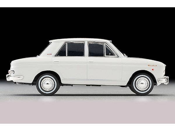 Tomica Limited Vintage 1/64 LV-205a Datsun Bluebird 4-doors 1600SSS White 1965 | 4543736327202