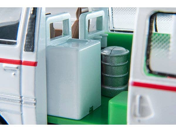 Tomica Limited Vintage NEO 1/64 LV-N Daitokai 01 Nissan Caravan Ambulance Shibuya Hospital | 4543736327929