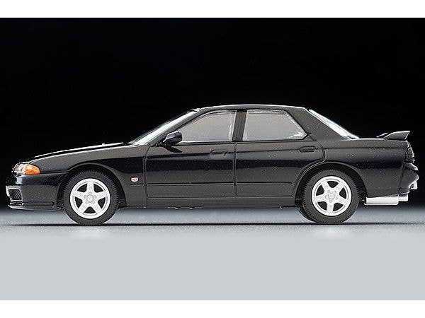 Tomica Limited Vintage NEO 1/64 LV-N194c Skyline 4 Doors Sports Sedan GTS-t M BLK Opt. 92 | 4543736329053
